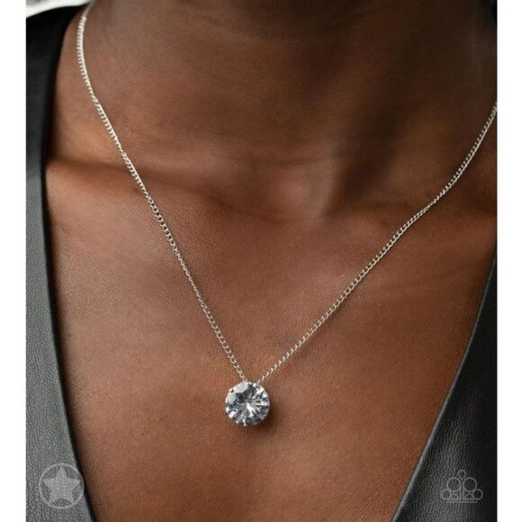 Paparazzi What a Gem Necklace and Earring Set Rhinestone Clear Silver Chain - Picture 1 of 3